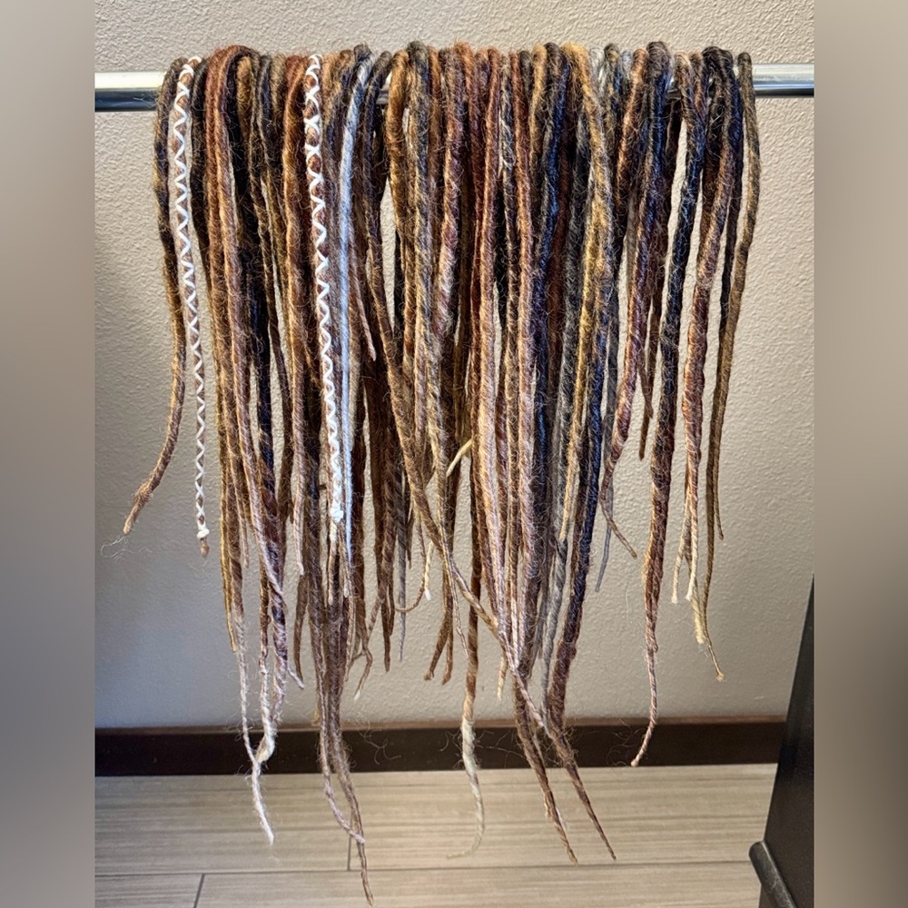 DREADFULL HIPPIE dreadlock extensions